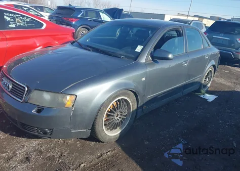 2002 Audi A4 1.8T из США, поврежденный, VIN WAULC68E52A172607